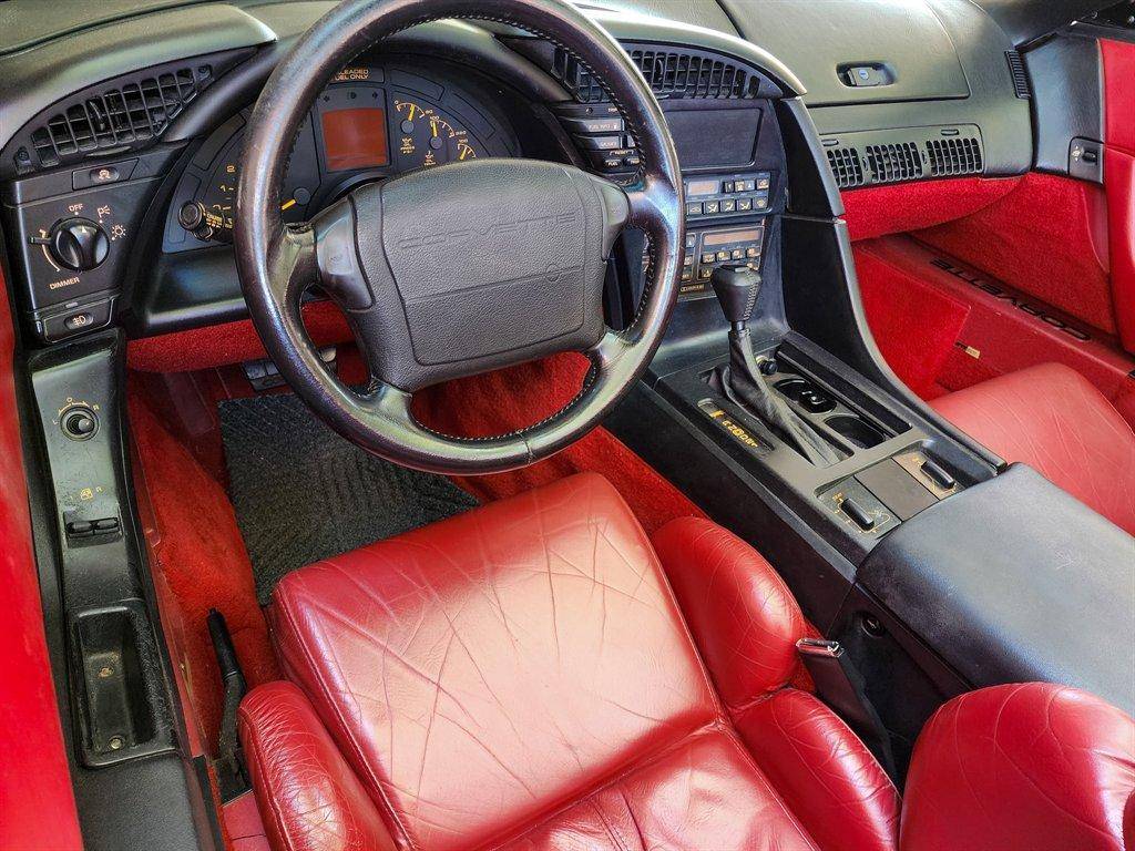 Chevrolet-corvette-1992-red-19