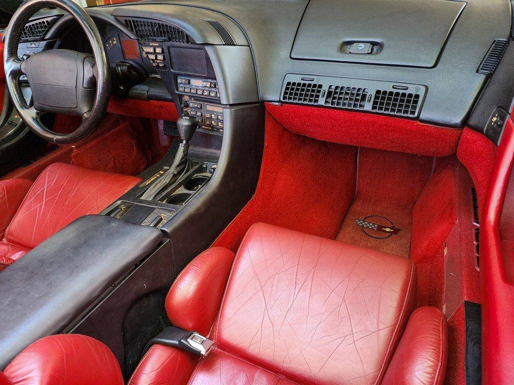 Chevrolet-corvette-1992-red-22