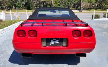 Chevrolet-corvette-1992-red-23