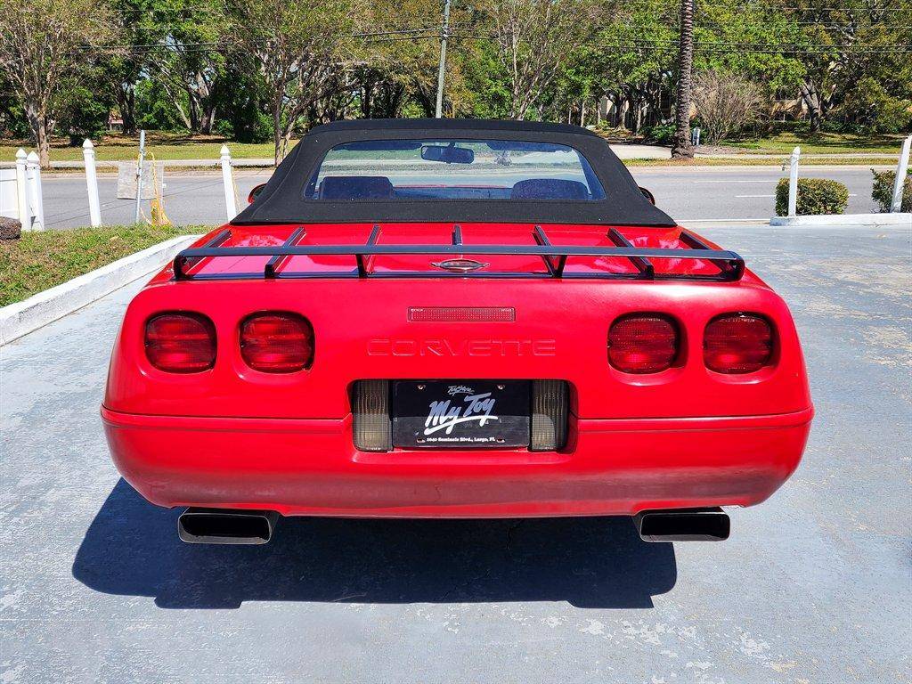 Chevrolet-corvette-1992-red-23