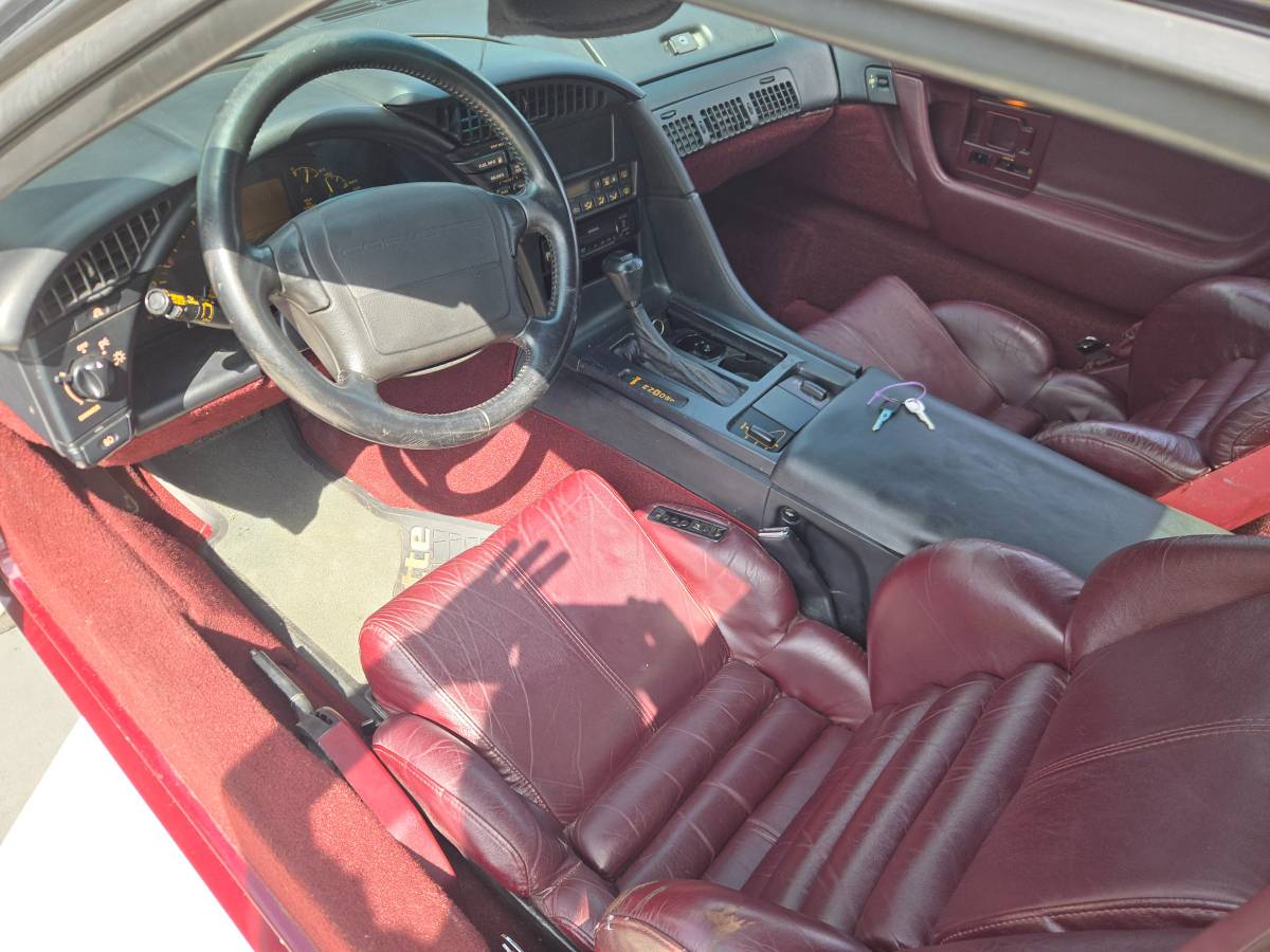 Chevrolet-corvette-1993-10
