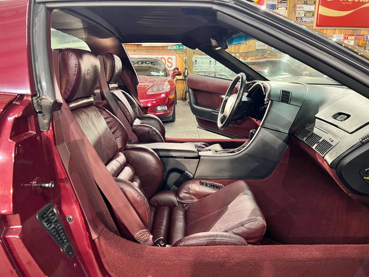 Chevrolet-corvette-1993-17