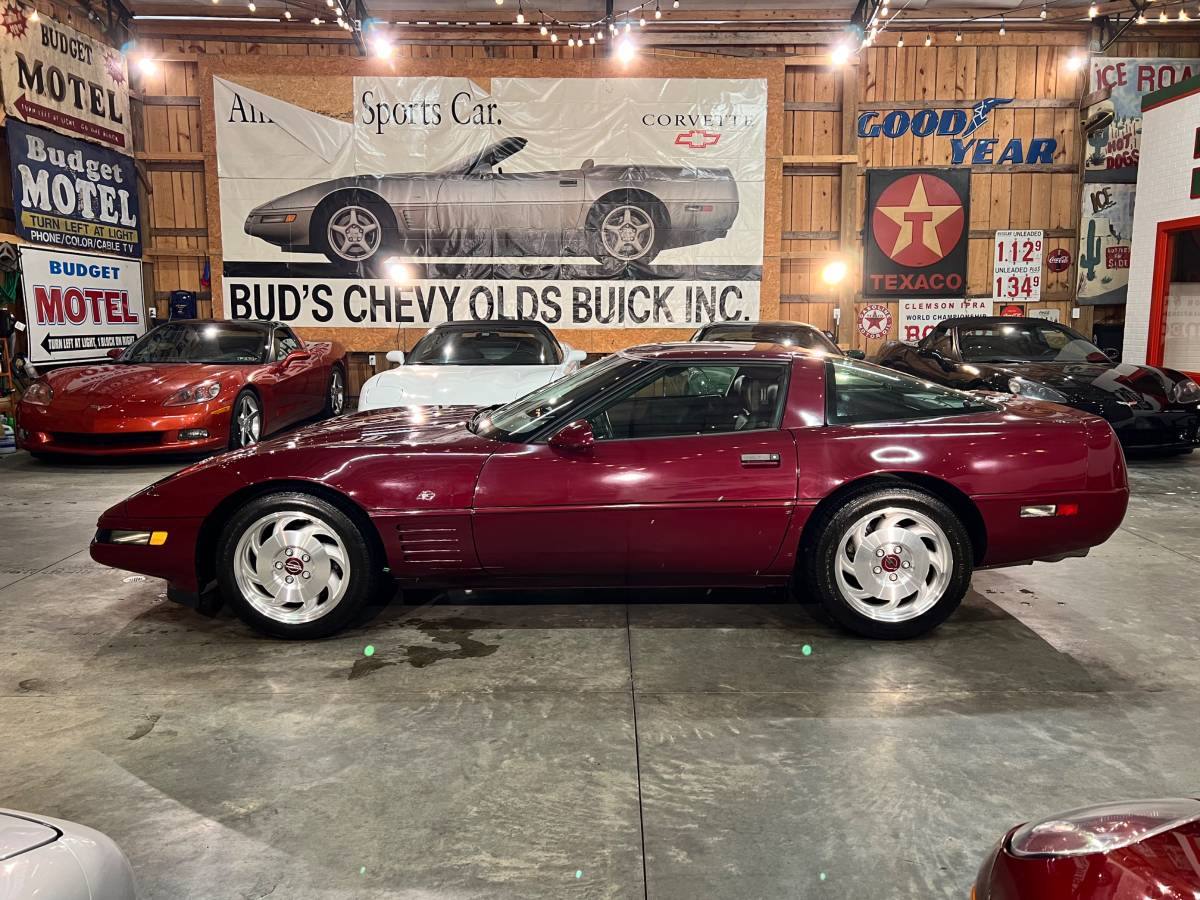 Chevrolet-corvette-1993-4