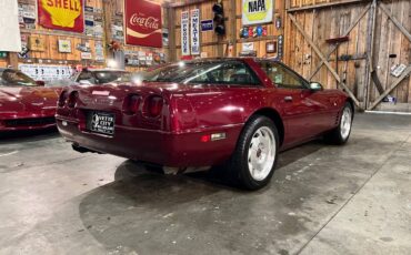 Chevrolet-corvette-1993-7