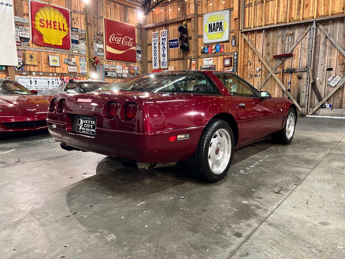 Chevrolet-corvette-1993-7