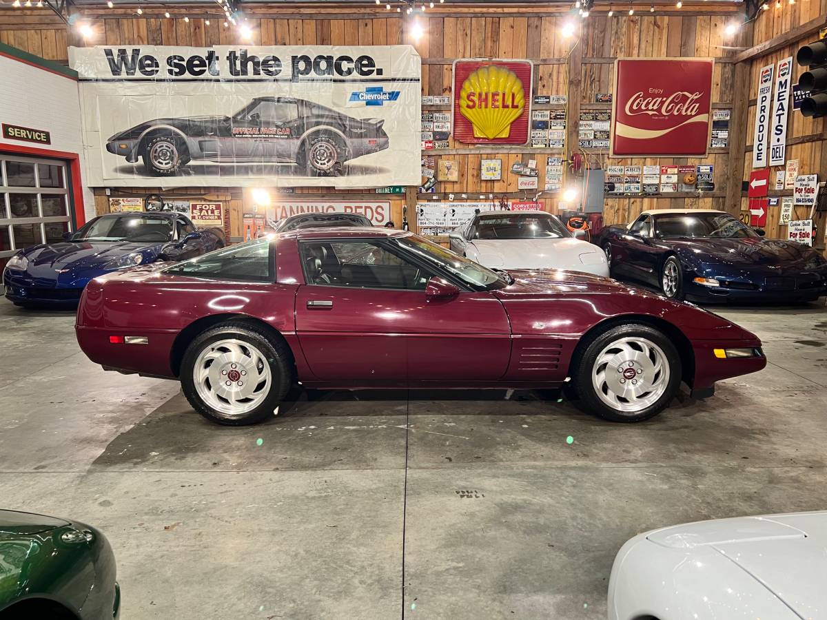 Chevrolet-corvette-1993-8