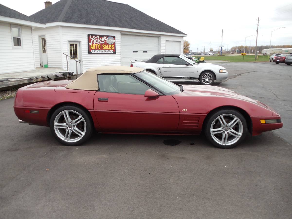 Chevrolet-corvette-1993-custom-5