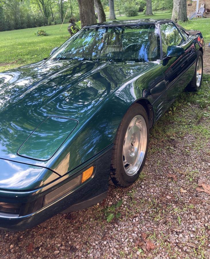 Chevrolet-corvette-1993-green-2