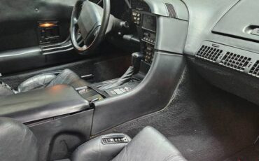 Chevrolet-corvette-1993-red-4