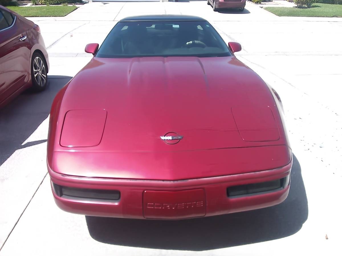 Chevrolet-corvette-1993-red-4
