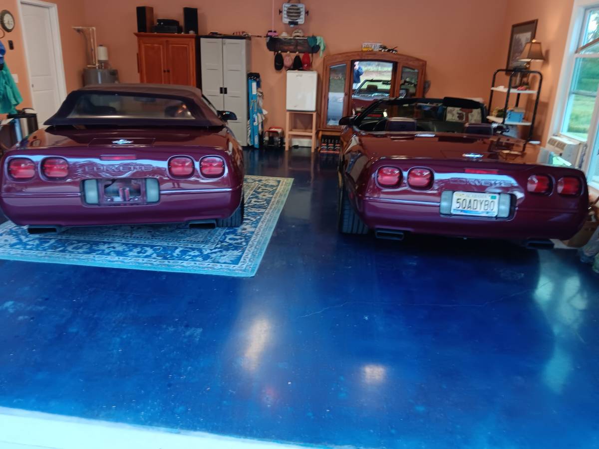 Chevrolet-corvette-1993-red-7