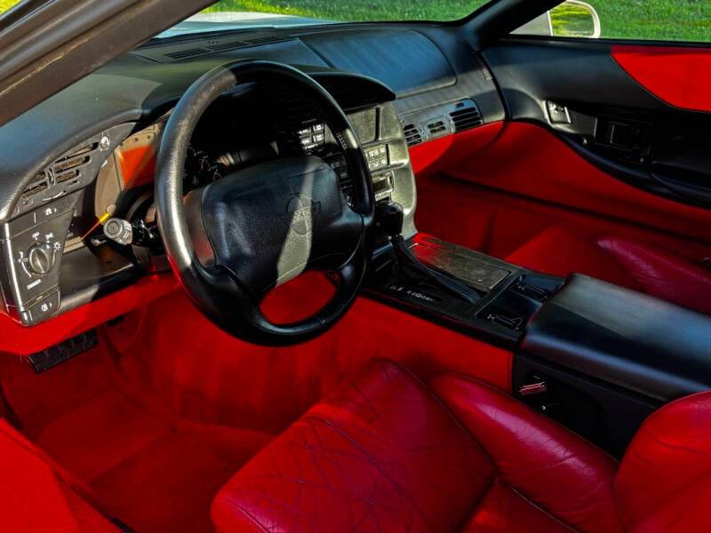 Chevrolet-corvette-1994-10
