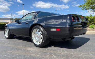 Chevrolet-corvette-1994-black-10