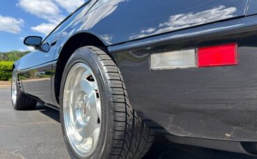 Chevrolet-corvette-1994-black-11