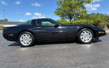 Chevrolet-corvette-1994-black-14