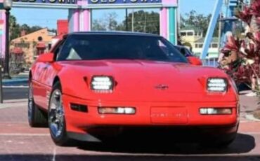Chevrolet-corvette-1994-red-1