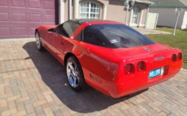 Chevrolet-corvette-1994-red-2