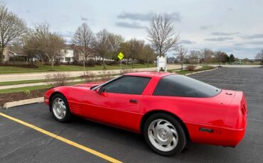 Chevrolet-corvette-1994-red-2