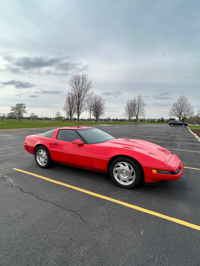 Chevrolet-corvette-1994-red