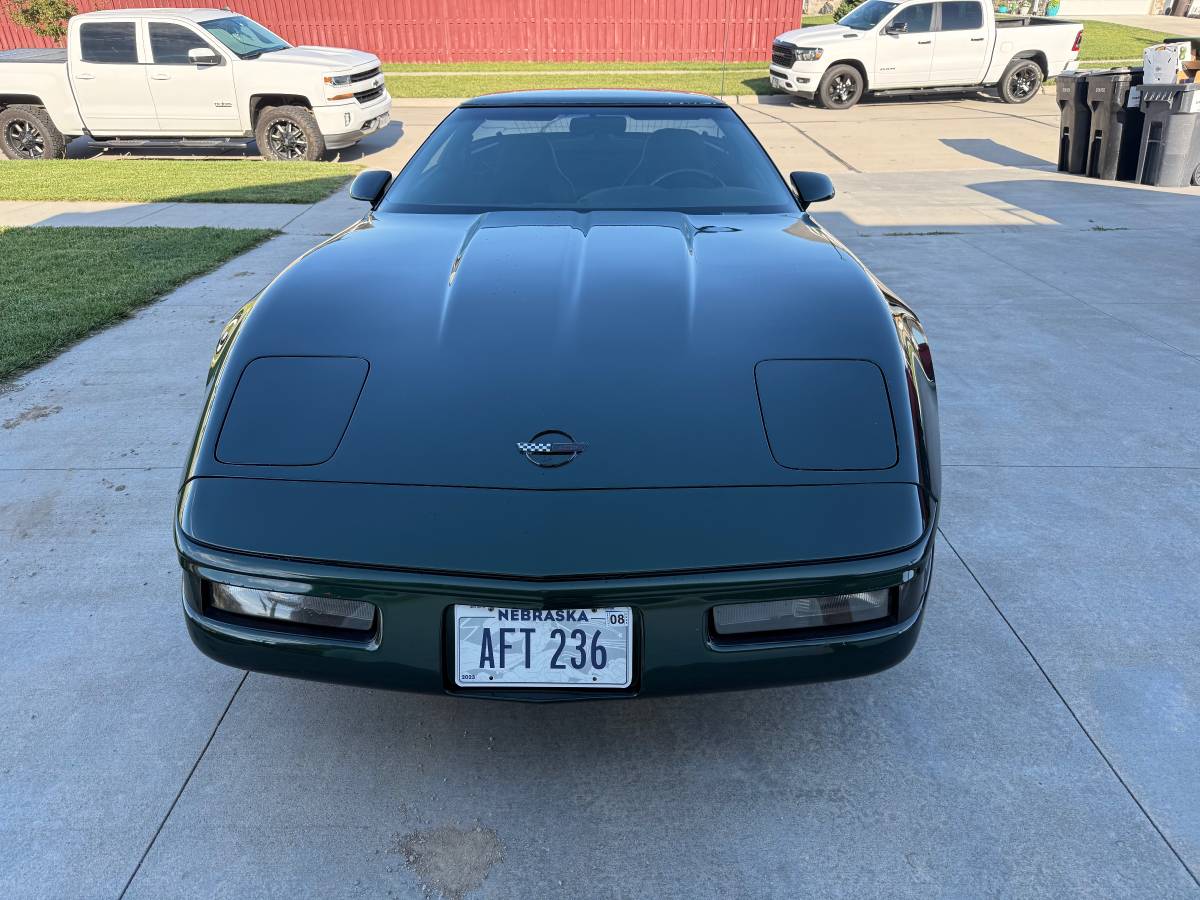 Chevrolet-corvette-1995-6