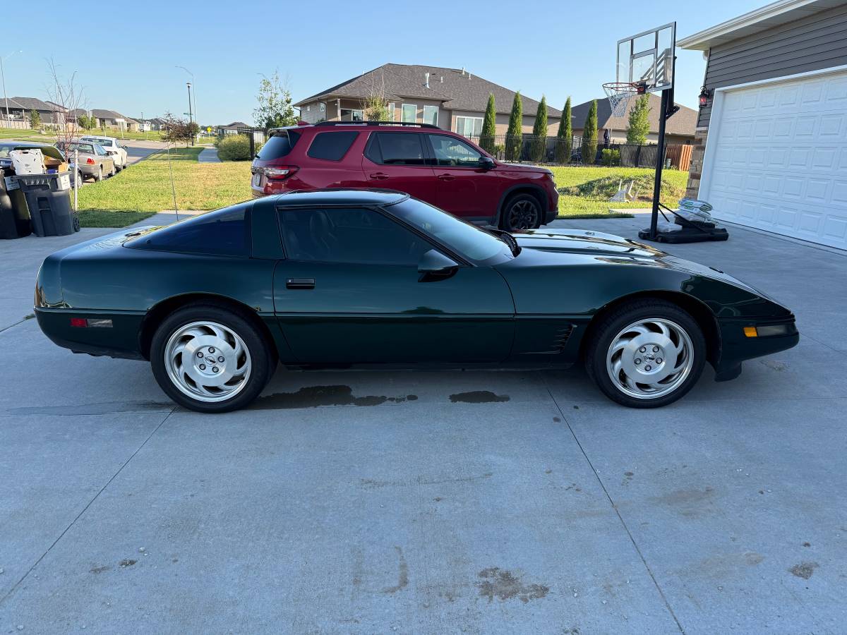 Chevrolet-corvette-1995-8