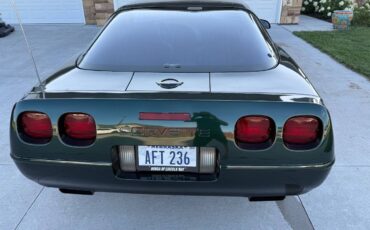 Chevrolet-corvette-1995-9