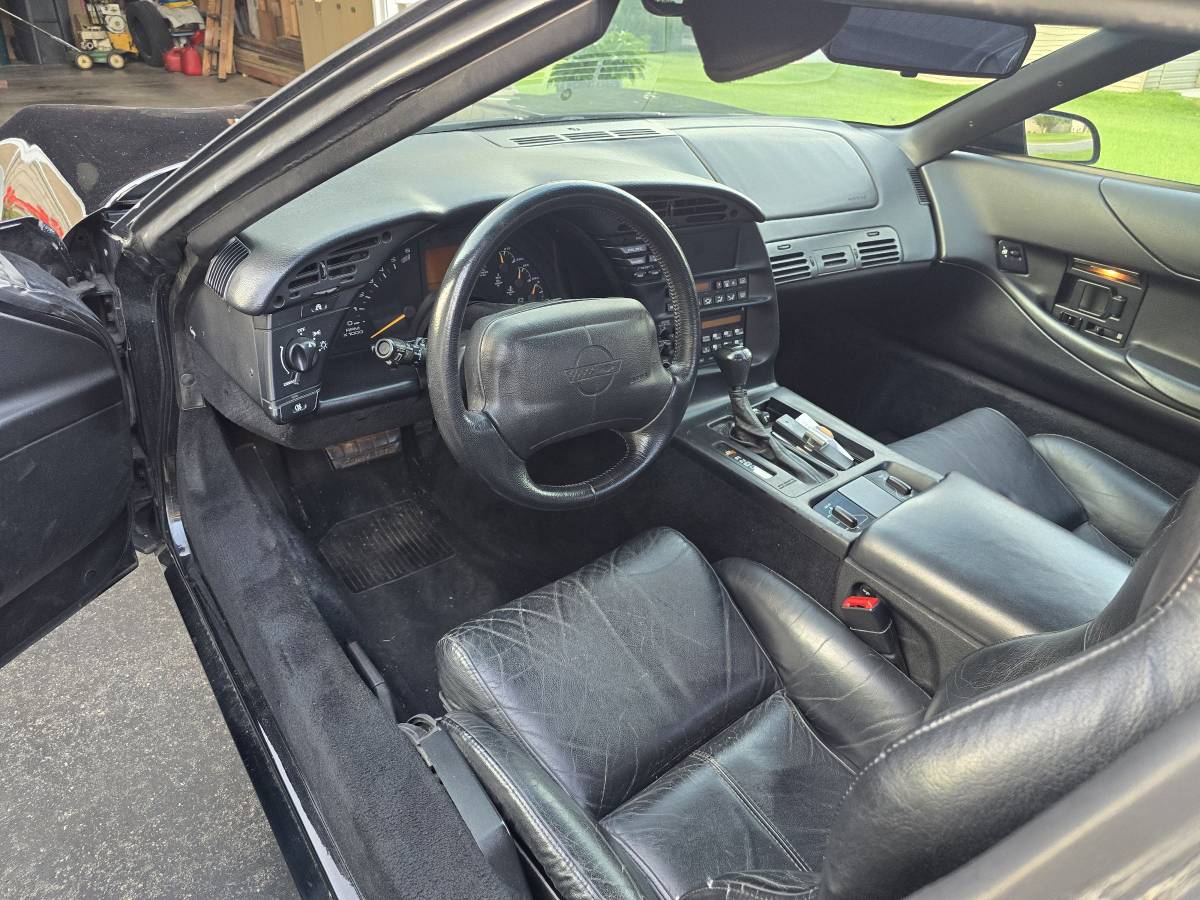 Chevrolet-corvette-1995-black-7