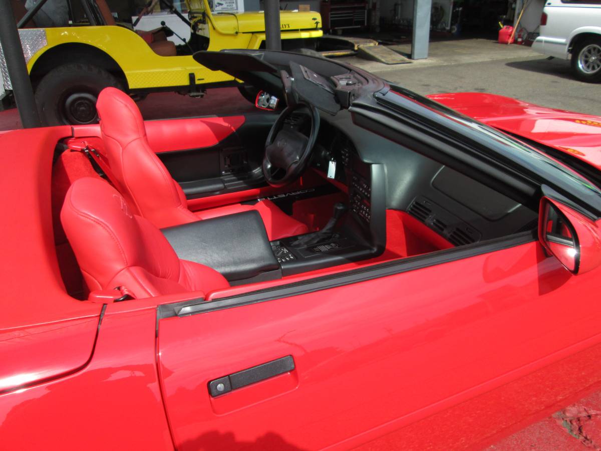 Chevrolet-corvette-amp-convertible-1994-custom-18