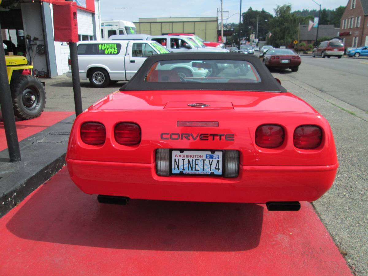 Chevrolet-corvette-amp-convertible-1994-custom-2