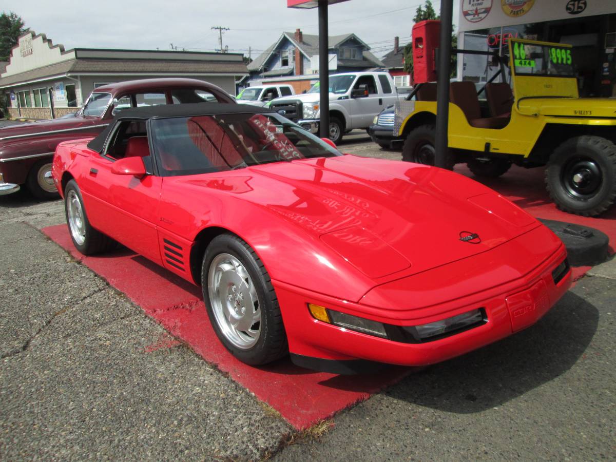 Chevrolet-corvette-amp-convertible-1994-custom-3
