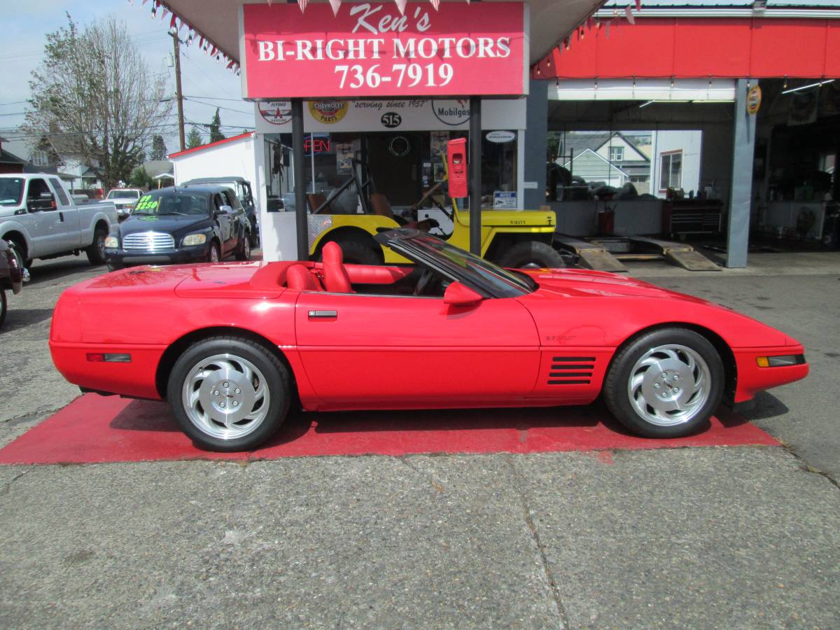 Chevrolet-corvette-amp-convertible-1994-custom-7