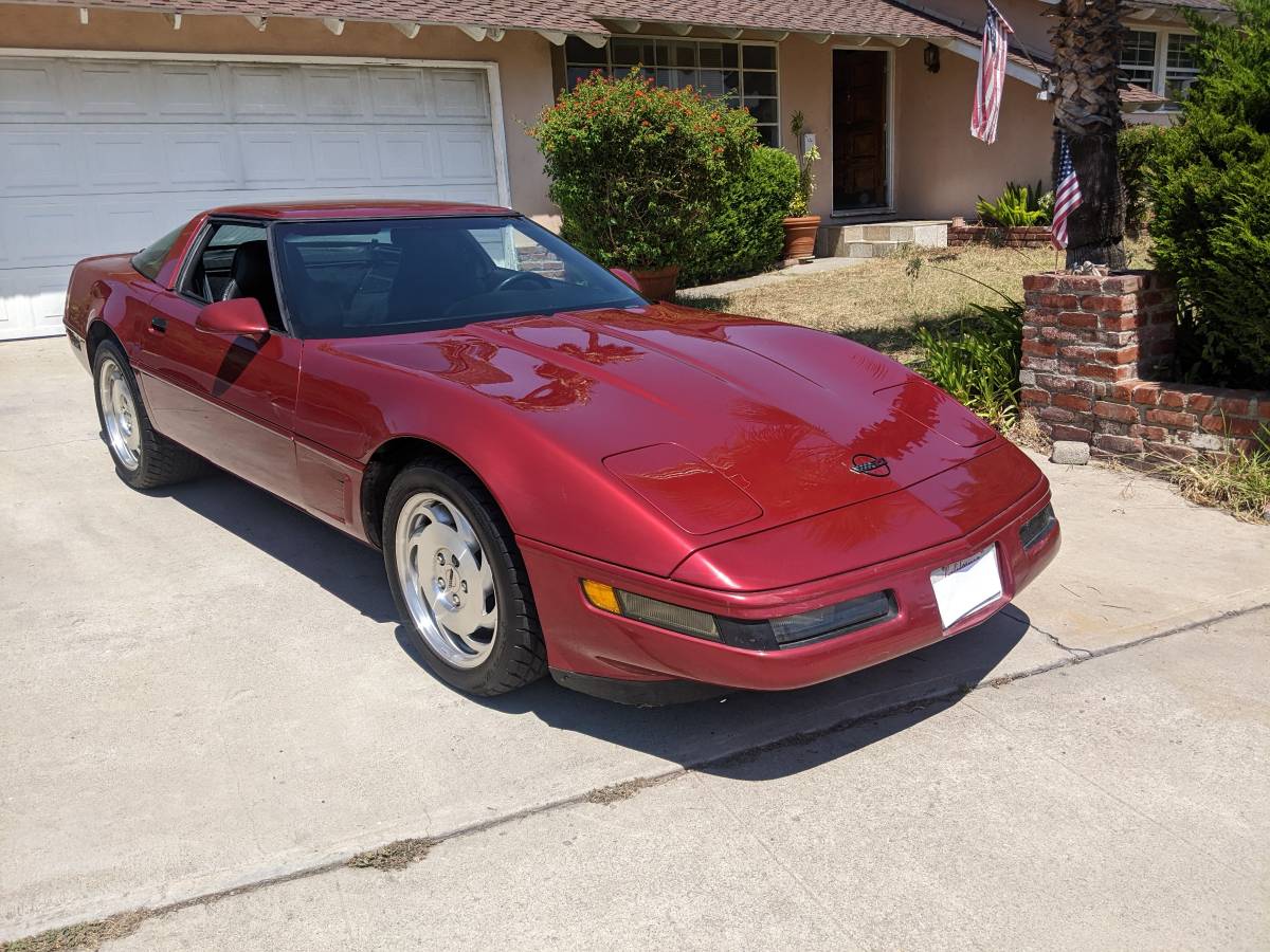 Chevrolet-corvette-amp-convertible-1995-7