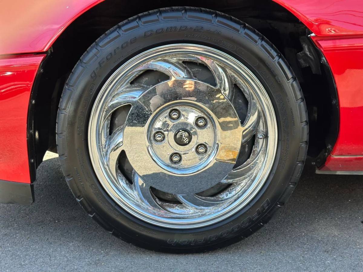 Chevrolet-corvette-base-2d-coup-1991-red-3