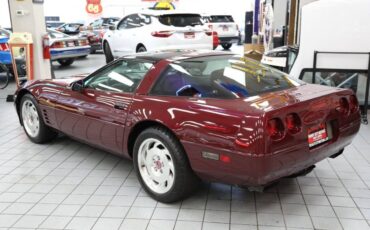Chevrolet-corvette-base-2dr-hat-1993-red-1