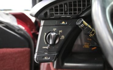 Chevrolet-corvette-base-2dr-hat-1993-red-14