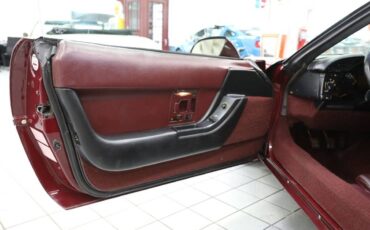 Chevrolet-corvette-base-2dr-hat-1993-red-7