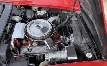 Chevrolet-corvette-c3-1975-red-7