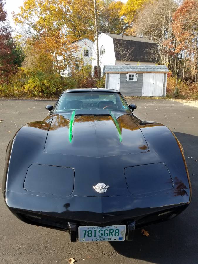 Chevrolet-corvette-c3-1978-black-1