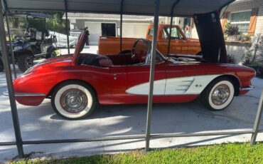 Chevrolet-corvette-convertible-1958-3