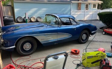 Chevrolet-corvette-convertible-1959-blue-10