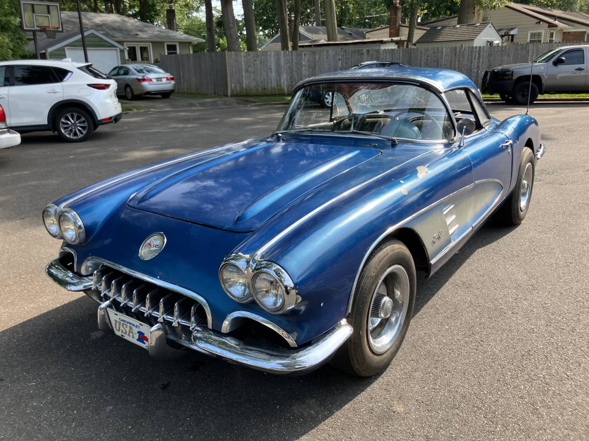 Chevrolet-corvette-convertible-1959-blue