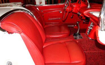 Chevrolet-corvette-convertible-1962-white-12