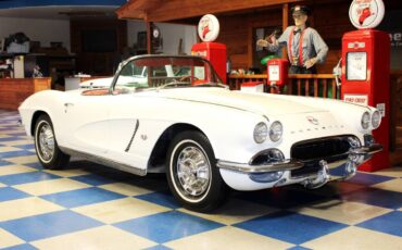 Chevrolet-corvette-convertible-1962-white-7