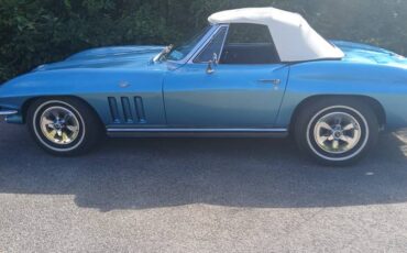 Chevrolet-corvette-convertible-1965-blue-23