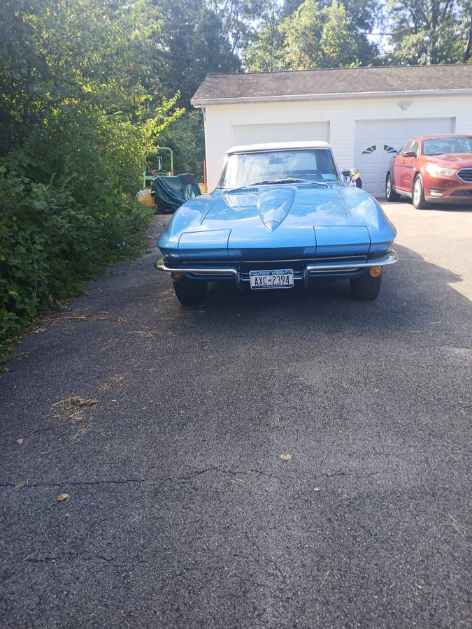 Chevrolet-corvette-convertible-1965-blue-24