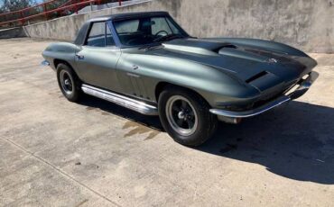 Chevrolet-corvette-convertible-1965-grey-7