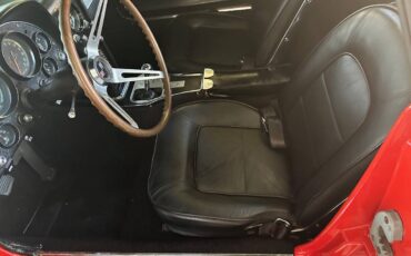 Chevrolet-corvette-convertible-1965-red-14