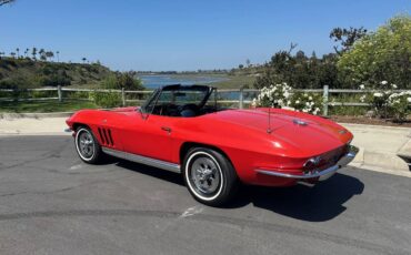 Chevrolet-corvette-convertible-1965-red-2