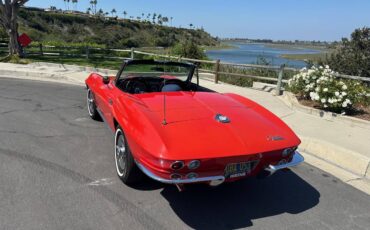 Chevrolet-corvette-convertible-1965-red-3