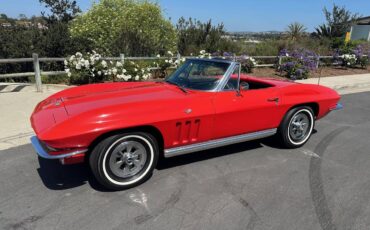 Chevrolet-corvette-convertible-1965-red-4